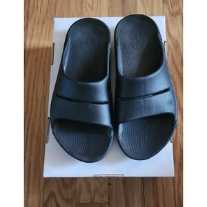 OOFOOS OOFOSLIDE Black Unisex Comfort Recovery Slide Sandals Wm US 10 M US 8